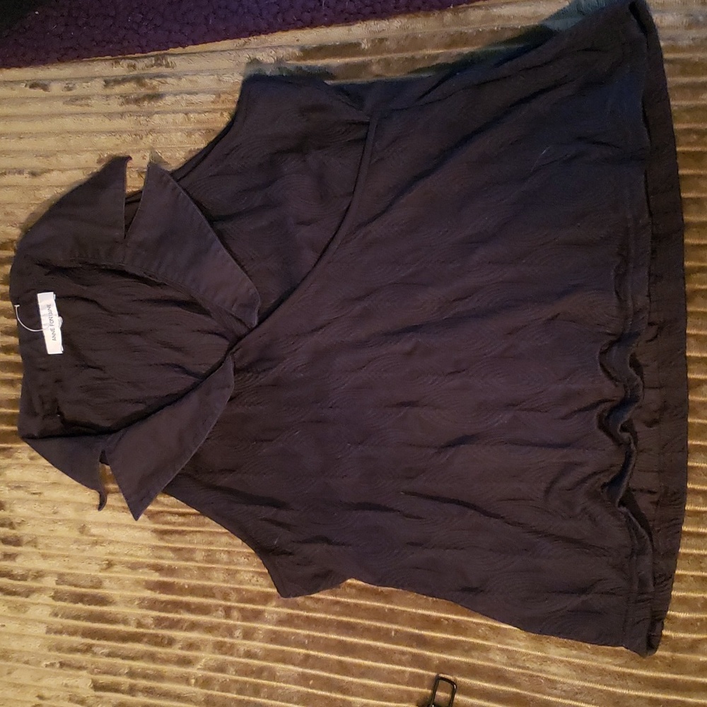 Black Sleeveless Collar Wrap Blouse